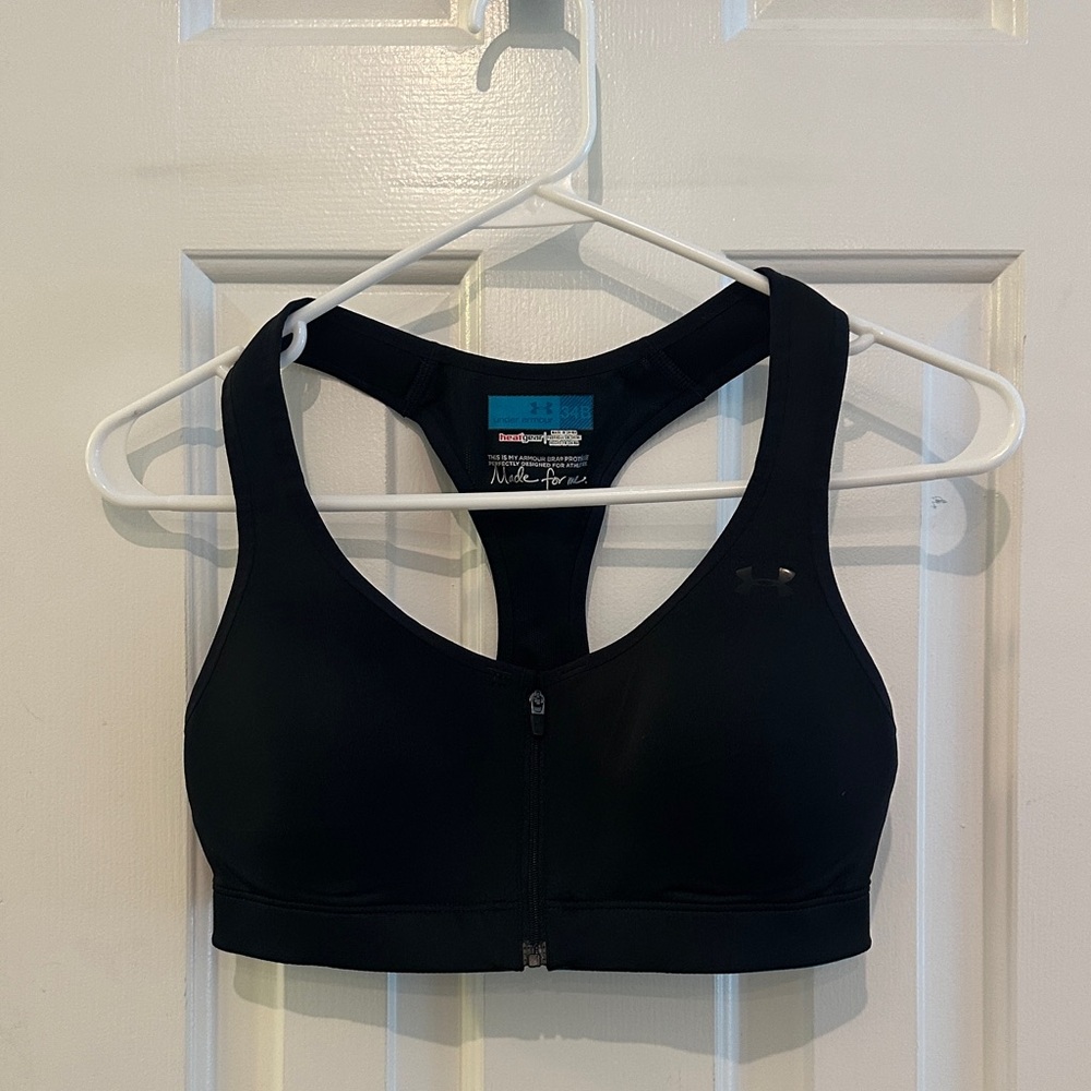 Under Armour Women's Black Zip-Front Sports Bra